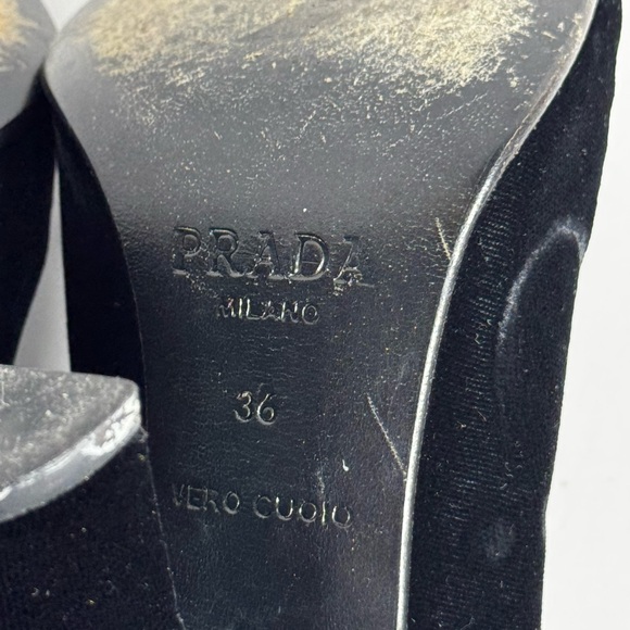 Prada Mary Jane Crushed Velvet Heels Women’s Size 38 - Picture 10 of 15